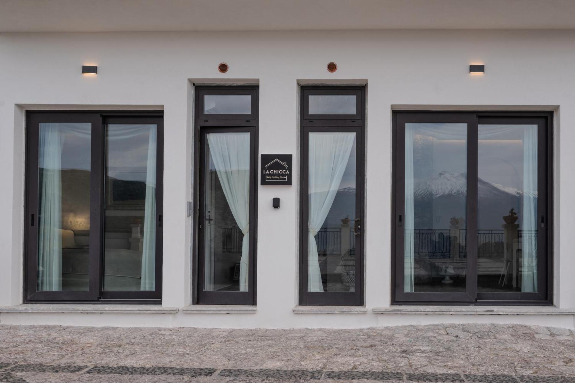 La Chicca Sicily Holiday House Castelmola Luaran gambar