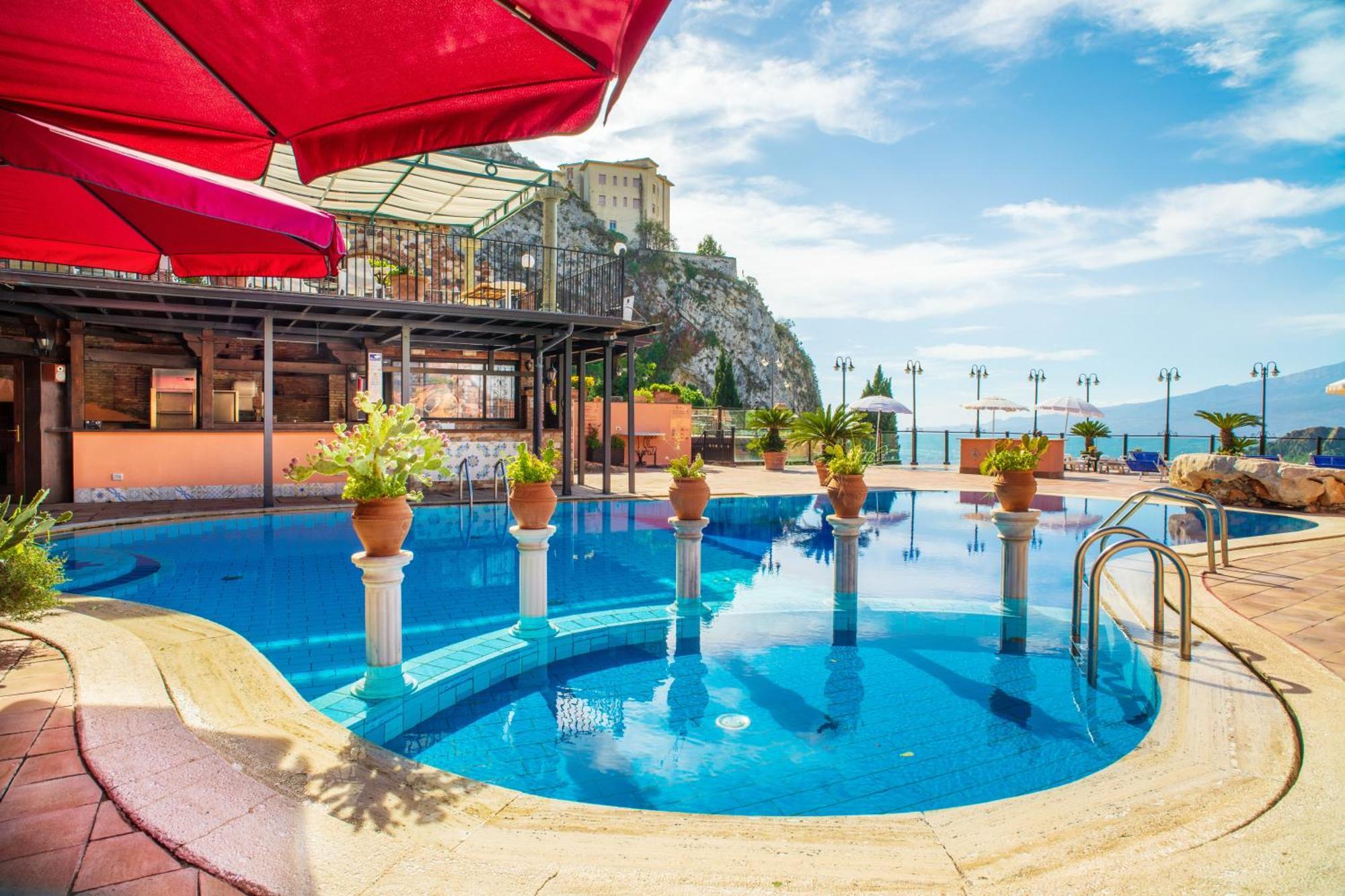 La Chicca Sicily Holiday House Castelmola Luaran gambar